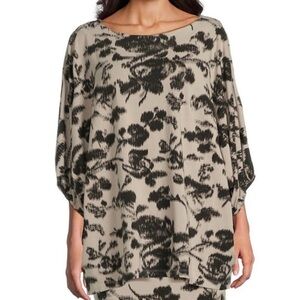 bryn Walker Tunic Black and Gray Floral Print Blouse